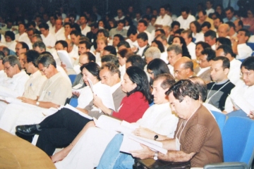 2002 - Assembleia Geral Extraordinária que aprovou a criação dos Serviços Próprios – Auditório Mangabeira – Lifecenter