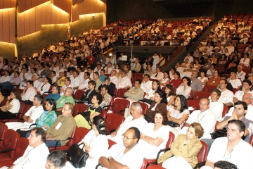 Março de 2004 - Assembleia Geral Ordinária – Teatro SESIMINAS