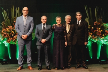Diretoria 2026-2030: Dr. Paulo Roberto Lima Carreiro, Dr. Frederico Peret, Dra. Silvana Teotônio, Dr. Garibalde Mortoza Júnior, Dr. Geraldo Botrel