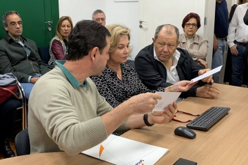 O processo de votação on-line foi conduzido pelos cooperados Claudia Navarro e Marco Antônio Rocha, membros da Comissão Eleitoral, em 26.09.2019