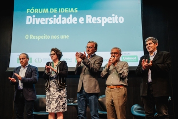 07.05.2024 -  Fórum de Ideias "Diversidade e Respeito". O evento marcou o lançamento de um movimento organizado pela Unimed-BH com apoio do Conselho Regional de Medicina (CRM-MG), a Associação Médica (AMMG), o Sindicato dos Médicos (Sinmed-MG), a Federação Unimed Minas e a Federação Nacional das Cooperativas Médicas (Fencom) com o objetivo de sensibilizar a sociedade médica sobre a importância do respeito nas mais diversas relações. A campanha de comunicação divulgada contou com a participação de médicos para tratar questões como racismo, etarismo, homofobia e capacitismo.