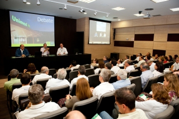 08.08.2011 - Unimed 18:30 - Auditório do Hospital Unimed - Unidade Contorno