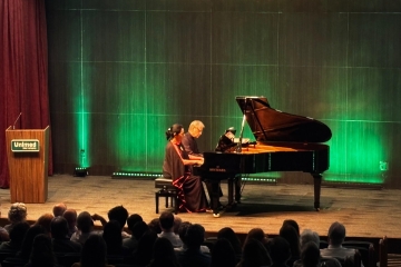 29.01.2025 - Unimed-BH Convida – Duo pianístico de Celina Szrvinsk e Miguel Rosselini que se apresentaram em “Sons da Inspiração” - Espaço de Eventos Unimed-BH.